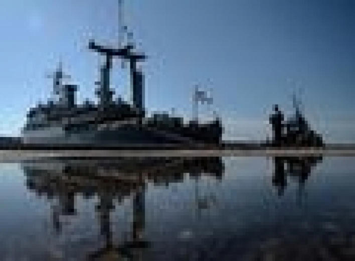 Бывший капитан "Славутича": Отвратительная кадровая политика Тенюха привела к измене