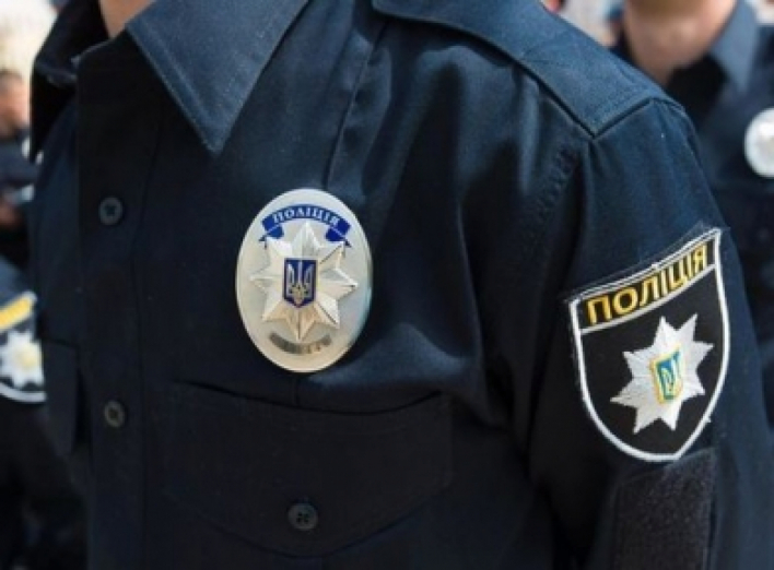 В Славутичі невідомий розстріляв двох поліцейських (додано відео)