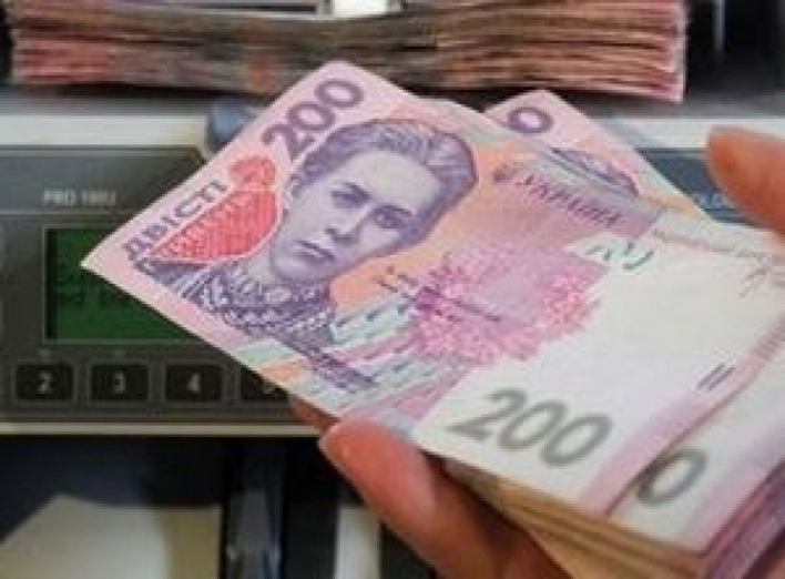 Средняя зарплата украинцев вдвое превышает минималку