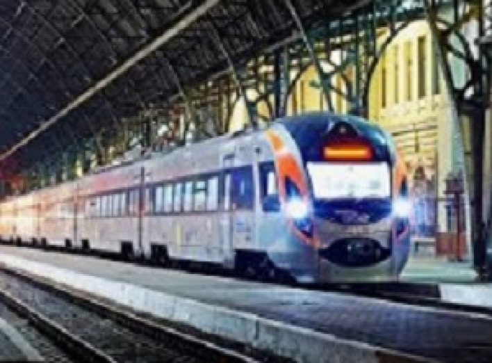 Укрзализныця запустила дополнительные поезда на праздники