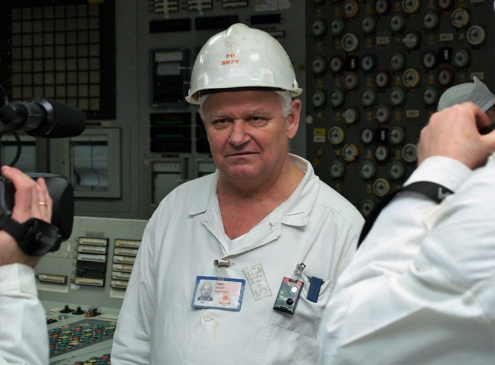 Героям Чернобыля (15 лет назад) фото