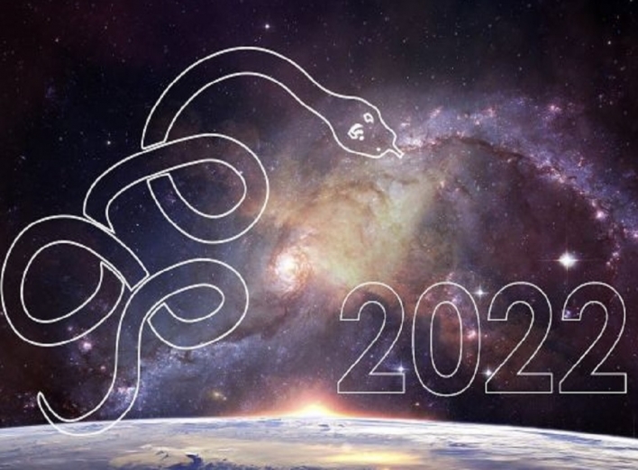 На що очікувати народженним в рік змії у 2022 році фото