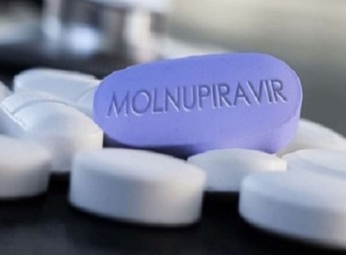 Перша партія ліків проти COVID-19 "Молнупіравір" вже в Україні фото