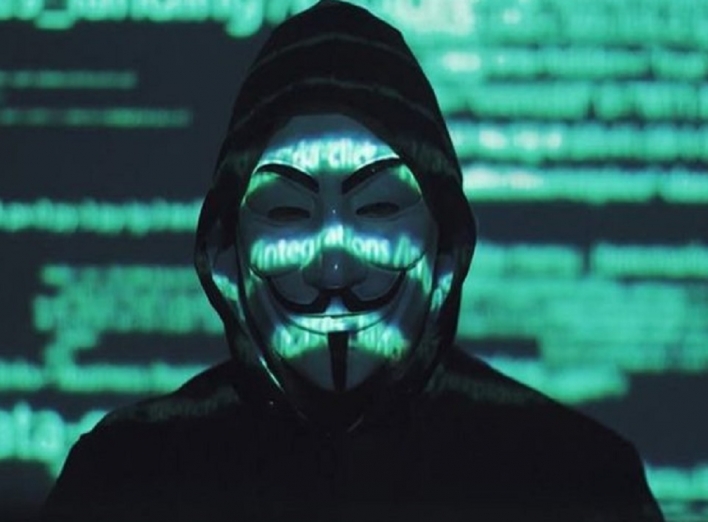 Найбільші білорусські банки атакували Anonymous фото
