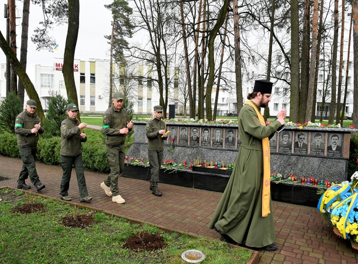 Воїни-гвардійці вшанували пам'ять загиблих внаслідок аварії на Чорнобильській АЕС