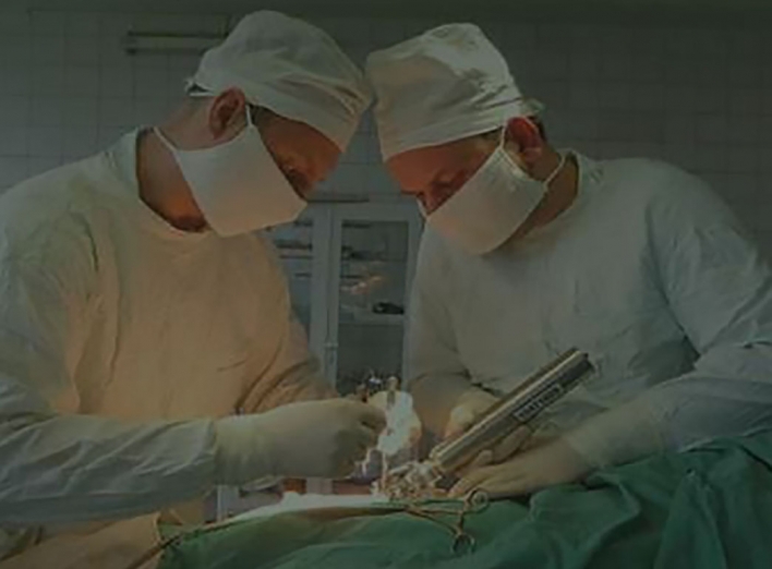 Військові хірурги провели операцію, яка не має аналогів у світі фото