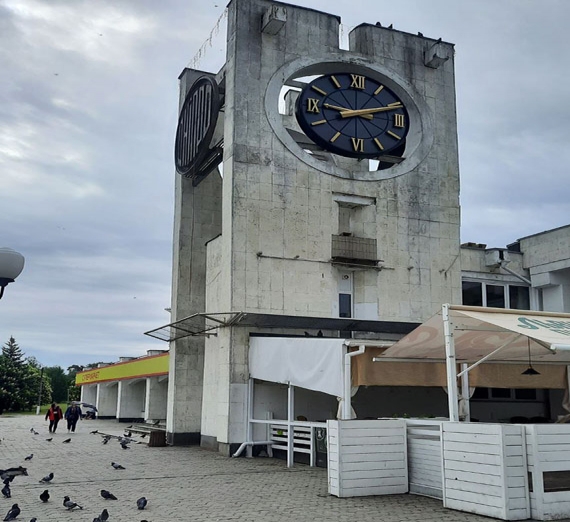 В переддень 35-річчя Славутича запрацював головний годинник міста!