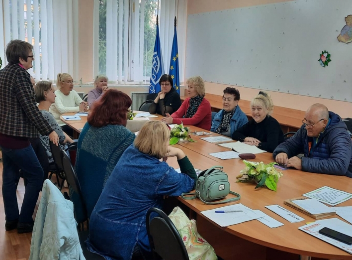 Славутичани вивчають українську мову фото