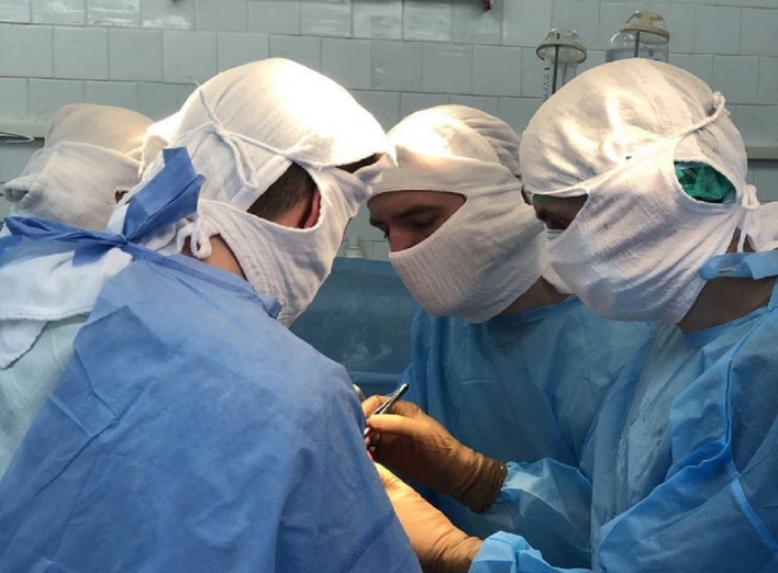 У Славутичі  проводить амбулаторний прийом лікар-хірург фото