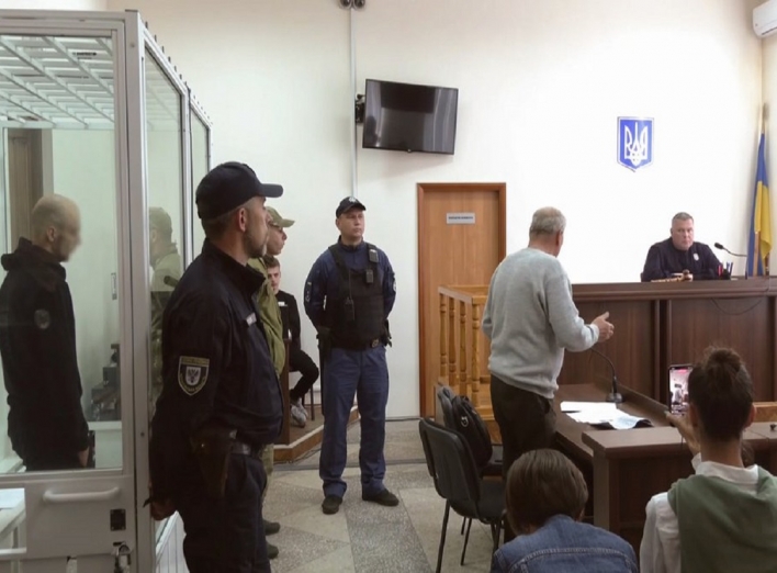 Які запобіжні заходи оголосив суд підозрюваним у вбивстві родини киян з 4-річною дитиною на Чернігівщині  фото