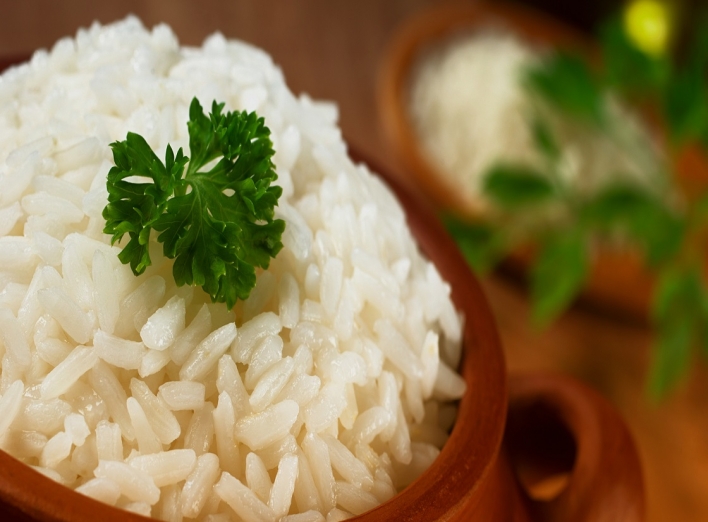 Які спеції потрібно додавати в рис, щоб зробити його смачним і ароматним фото