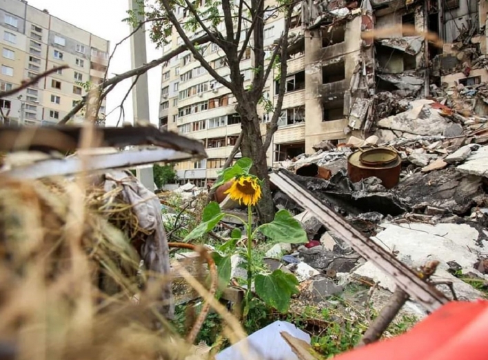 У Міндовкілля повідомили скільки сміття утворилося в Україні внаслідок війни фото