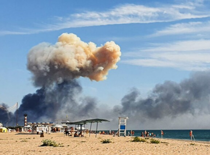 В Криму лунають вибухи майже щодня! фото