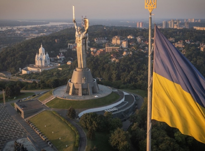 Близько 89% українців пишаються своїм громадянством — опитування фото