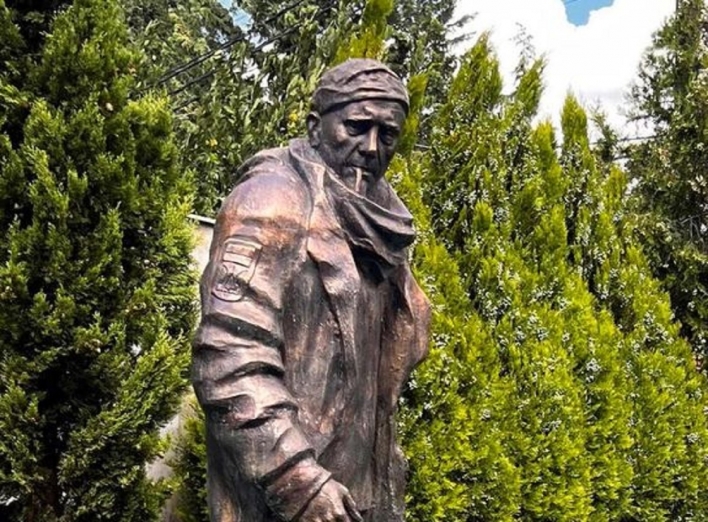 У Тбілісі встановили пам'ятник українському воїну Олександру Мацієвському фото