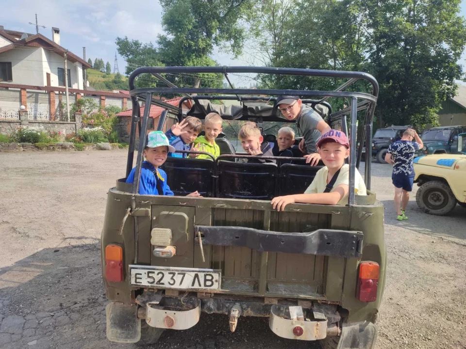 Вихованці Славутицької ДЮСШ відвідали тренувально-оздоровчий збір у Славському фото №8