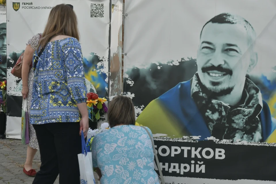 Славутич у День пам'яті захисників України: фоторепортаж з міських заходів фото №13