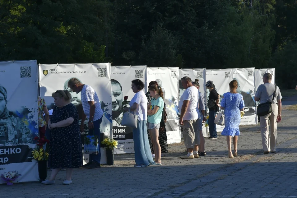 Славутич у День пам'яті захисників України: фоторепортаж з міських заходів фото №16