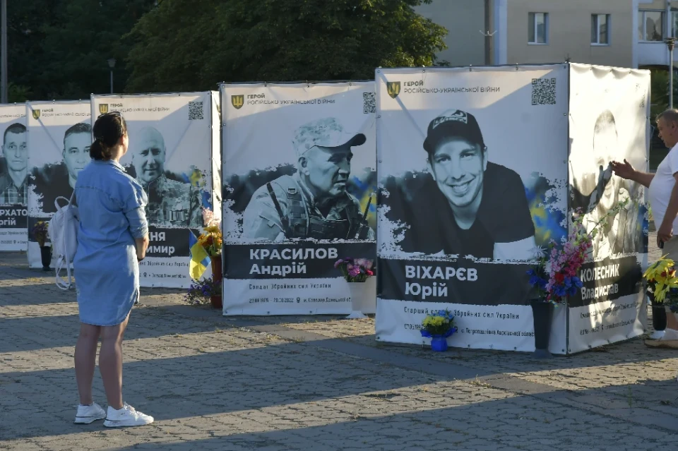 Славутич у День пам'яті захисників України: фоторепортаж з міських заходів фото №20