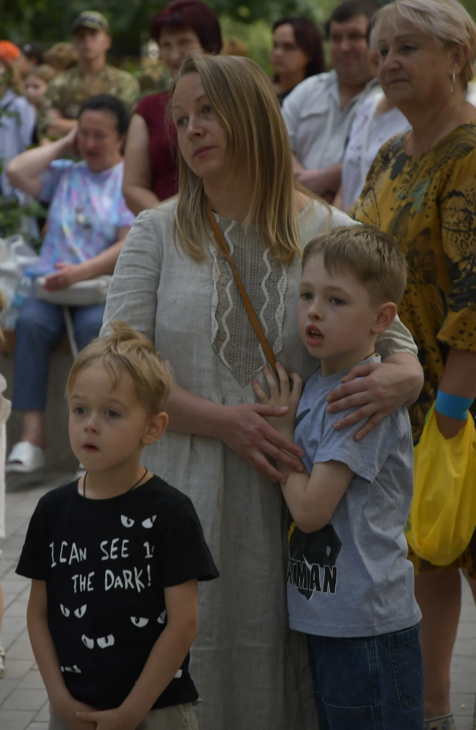 Маленькі принцеси Славутича підкорюють серця: фоторепортаж з конкурса "Міні Міс Славутич"   фото №1