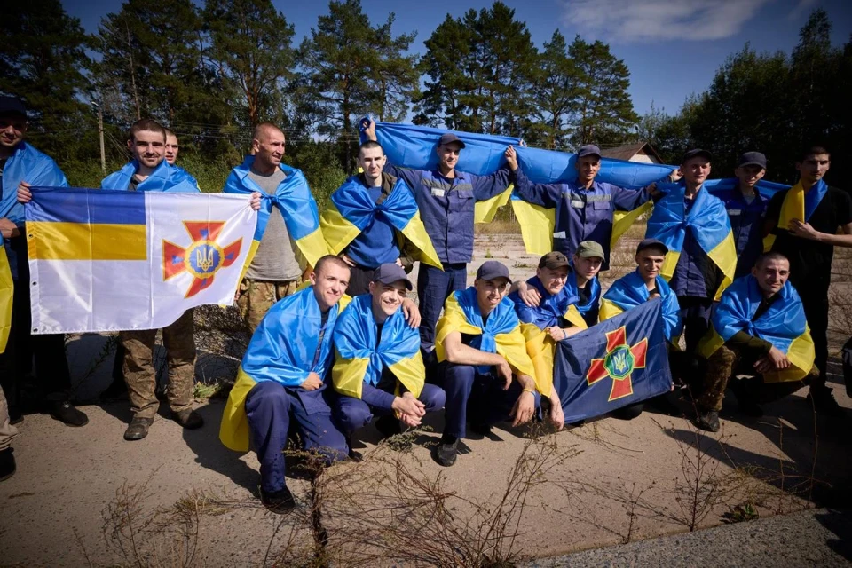 Відбувся обмін полоненими! Додому повернулись 103 українці, серед них захисники ЧАЕС! фото №2