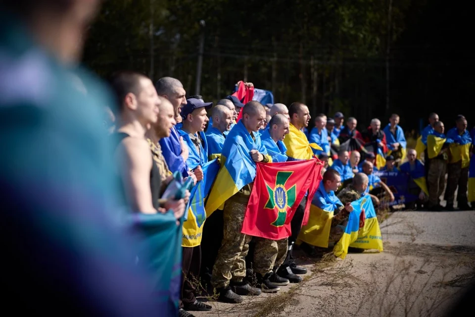 Відбувся обмін полоненими! Додому повернулись 103 українці, серед них захисники ЧАЕС! фото №6