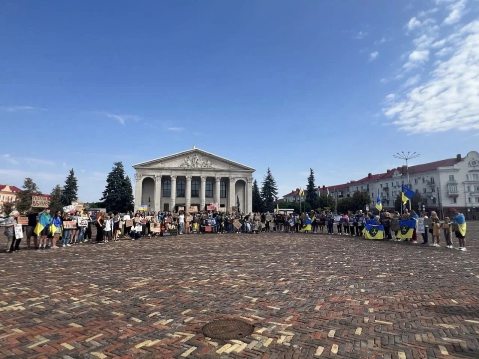 Славутич чекає на героїв: рідні нацгвардійців з ЧАЕС понад 2,5 роки вірять у їх повернення фото №2