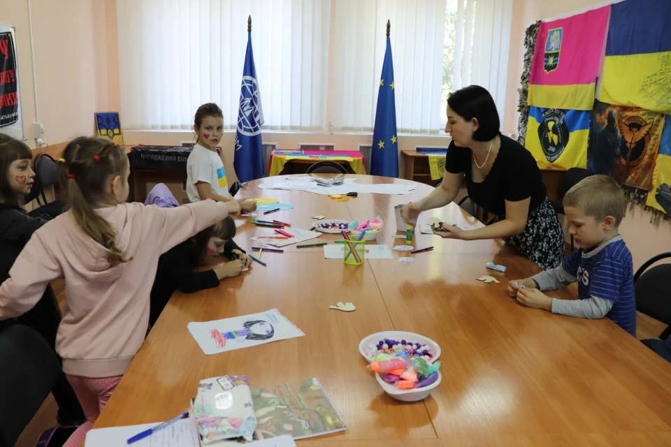 Створювали мапу України: інтерактивний захід у Славутичі до Дня Миру фото №18