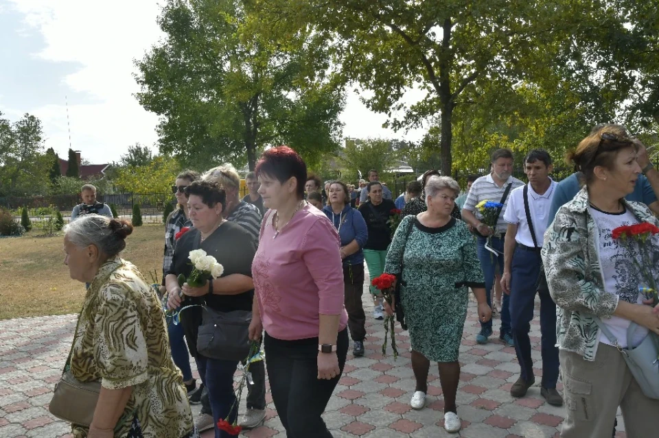 Прощання з героєм: Славутич провів в останню путь Олександра Тофтула фото №5