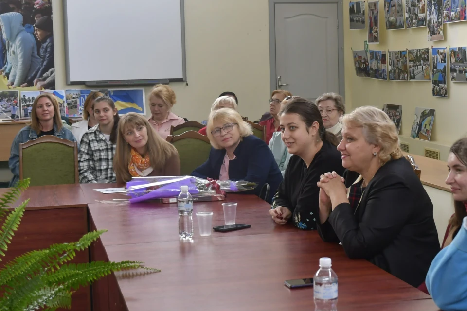 Як святкували День бібліотек у Славутичі: нагороди та визнання! фото №22