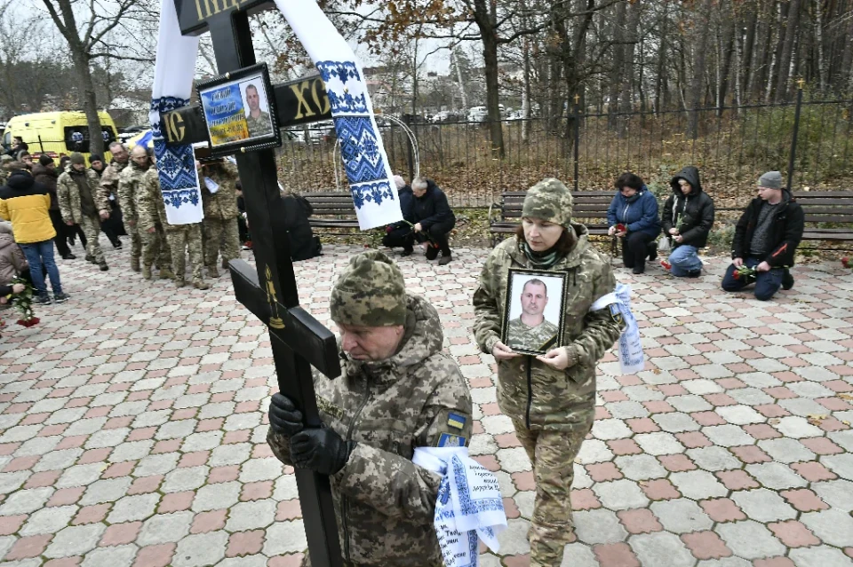 Славутич попрощався з захисником Геннадієм Гаєвим: день жалоби та скорботи фото №4