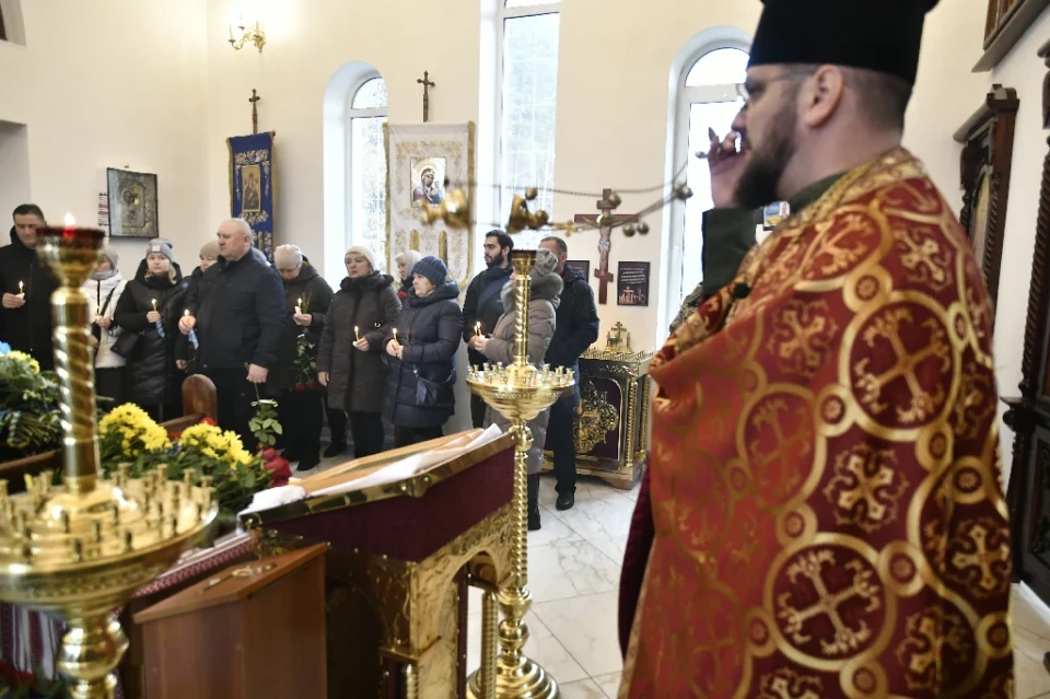 Славутич попрощався з захисником Геннадієм Гаєвим: день жалоби та скорботи фото №18