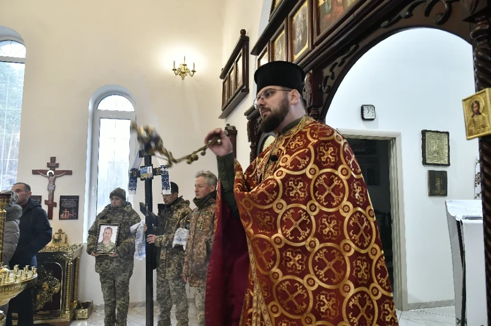 Славутич попрощався з захисником Геннадієм Гаєвим: день жалоби та скорботи фото №30