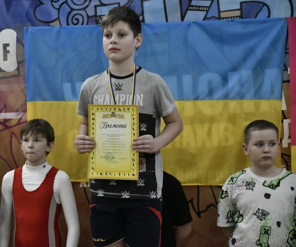 Юні важкоатлети Славутича підкорюють нові висоти: як пройшов чемпіонат міста фото №31