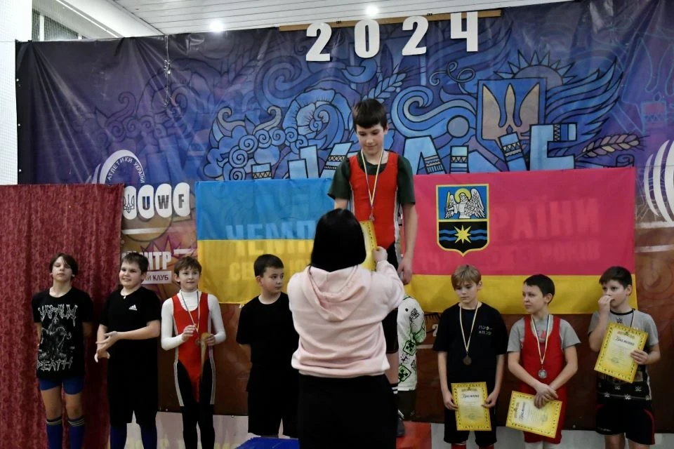 Юні важкоатлети Славутича підкорюють нові висоти: як пройшов чемпіонат міста фото №32