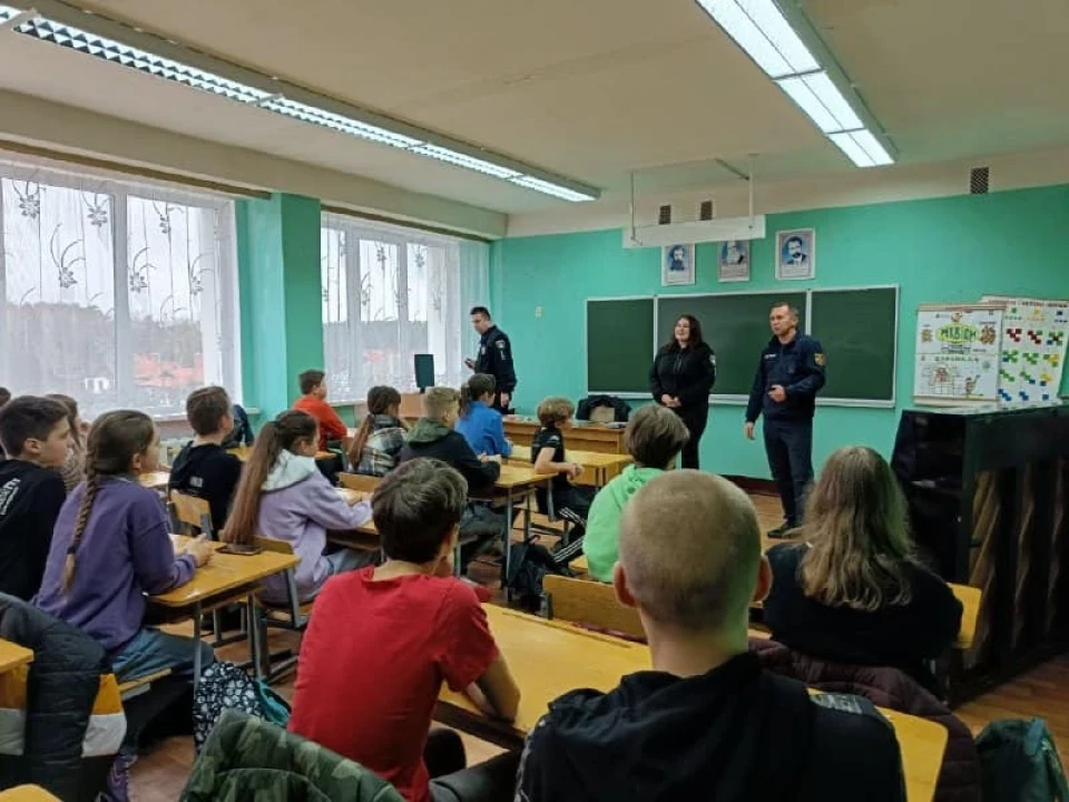 Безпека в деталях:  Уроки життя для учнів Славутицького ліцею фото №3