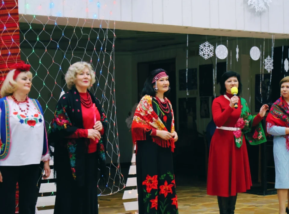 Палацівські вечорниці у Славутичі: яскраве свято добра та єдності фото №70