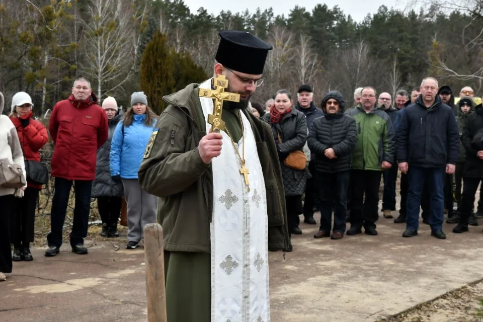 Славутич попрощався із захисником України Геннадієм Терещенком фото №6