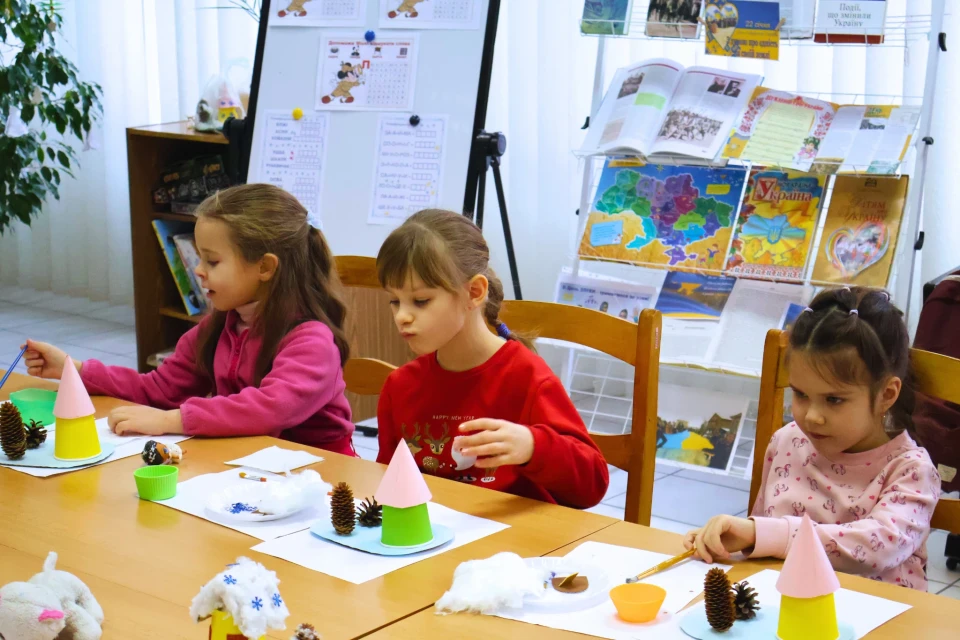 Тут можна шуміти! Як дитяча бібліотека у Славутичі руйнує стереотипи та закохує дітей у книжки фото №4