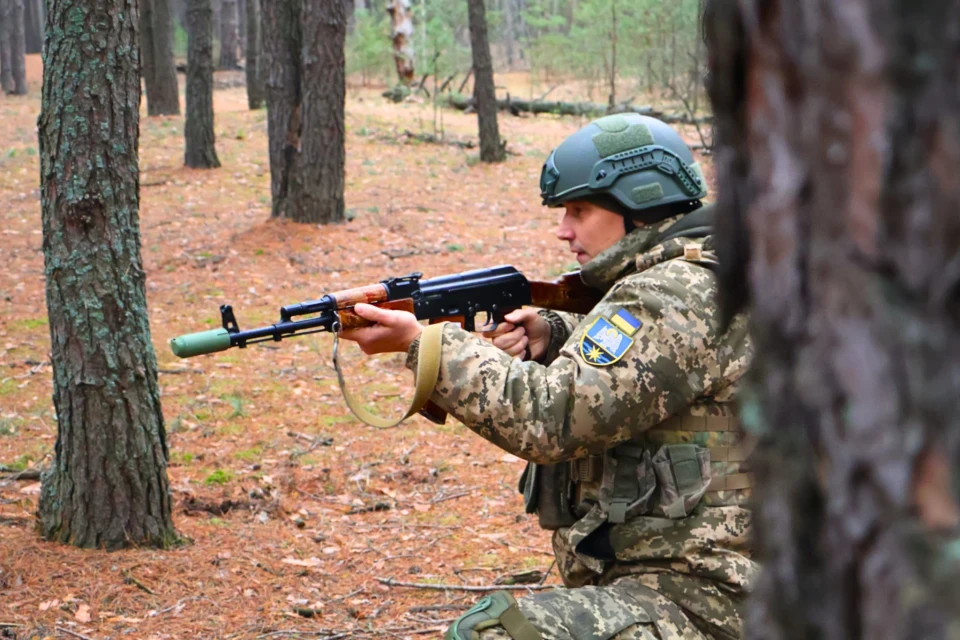 "Народний спротив – це не вибір, а необхідність": як тренуються бійці славутицького ДФТГ фото №8