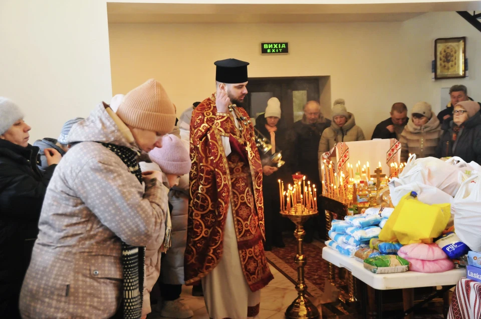 У Славутичі вшанували пам’ять померлих у Батьківську поминальну суботу фото №9