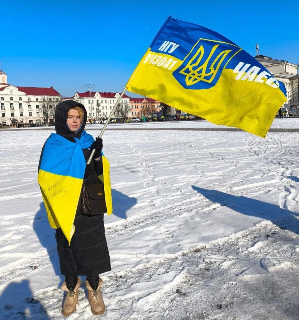 У Чернігові пройшла мирна акція на підтримку військовополонених захисників ЧАЕС та зниклих безвісти фото №9