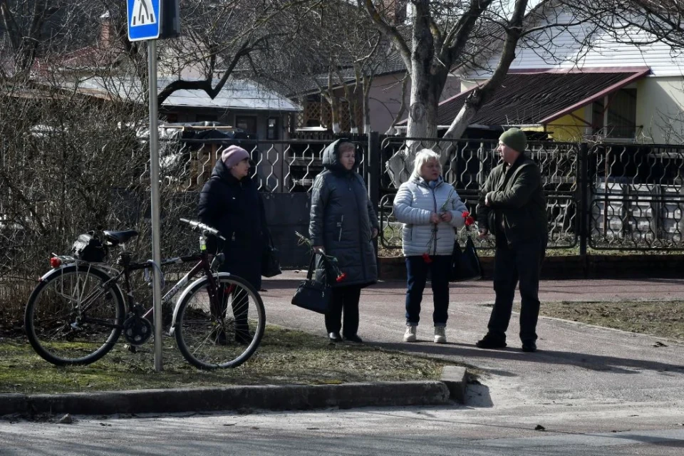 У Славутичі попрощалися із загиблим воїном Андрієм Ярмаком фото №12