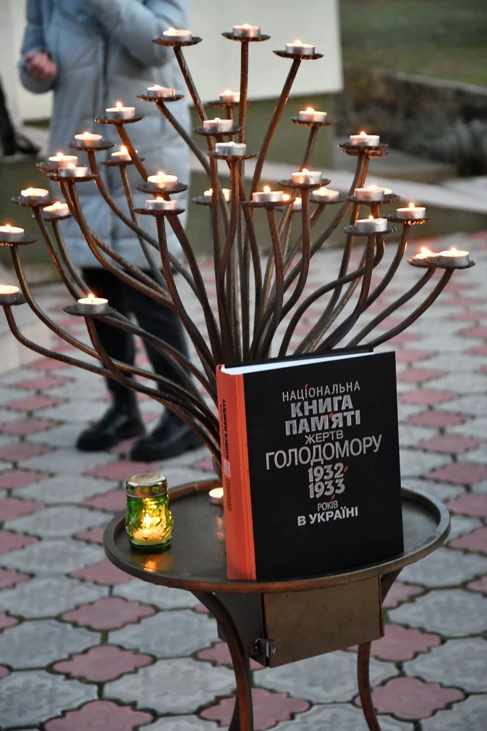 Голодомор: Акція "Запали свічку" у Славутичі (ФОТО) фото №16
