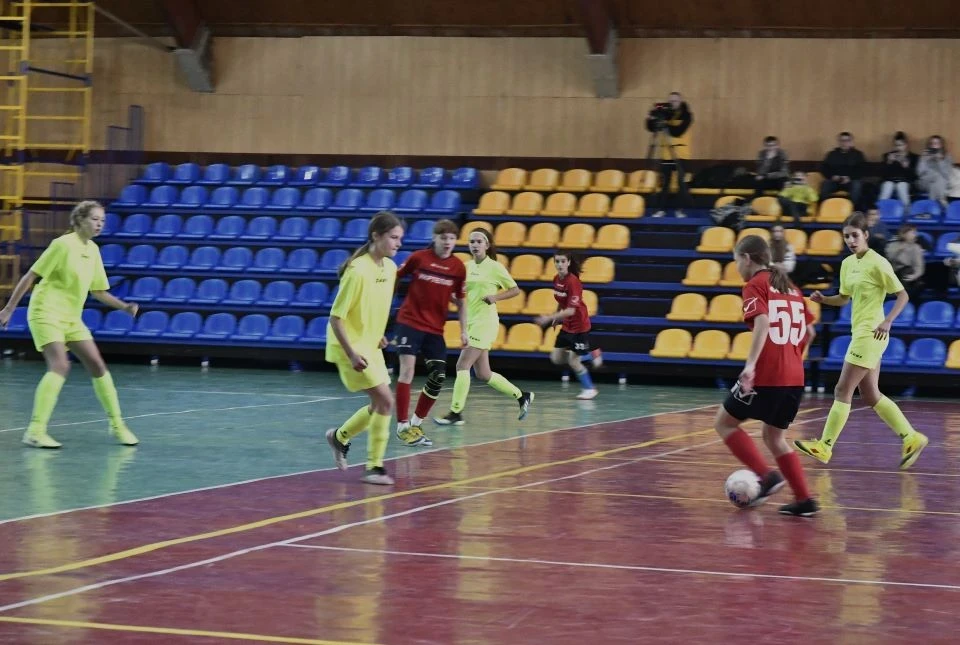 Чемпіонат України з футзалу: Славутицькі дівчата здобувають квиток до фіналу фото №22