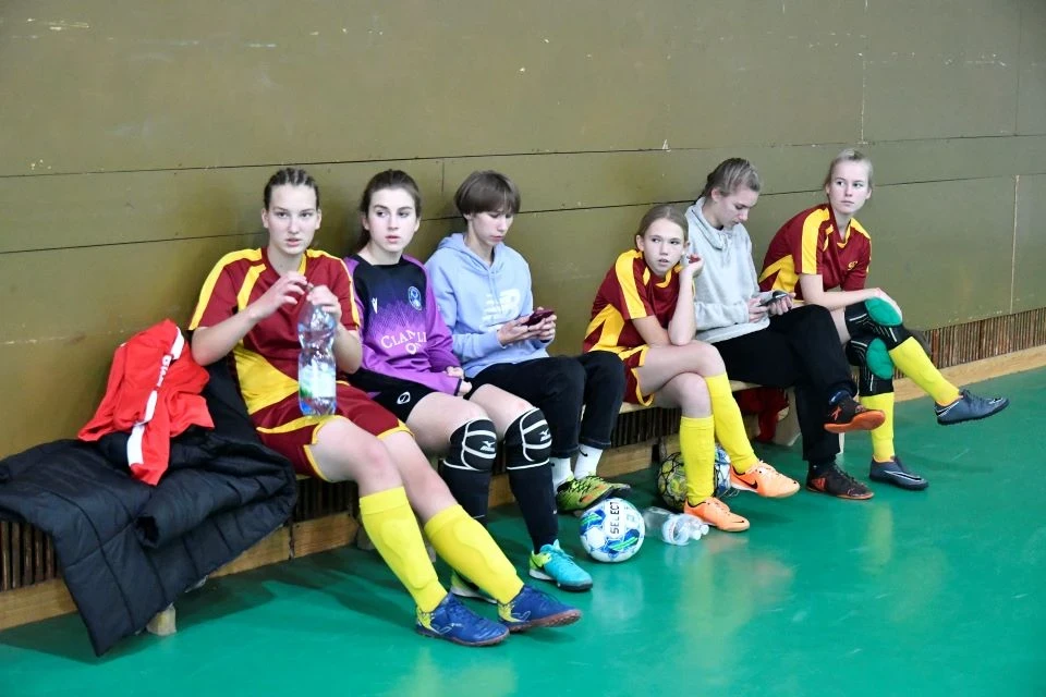 Чемпіонат України з футзалу: Славутицькі дівчата здобувають квиток до фіналу фото №5