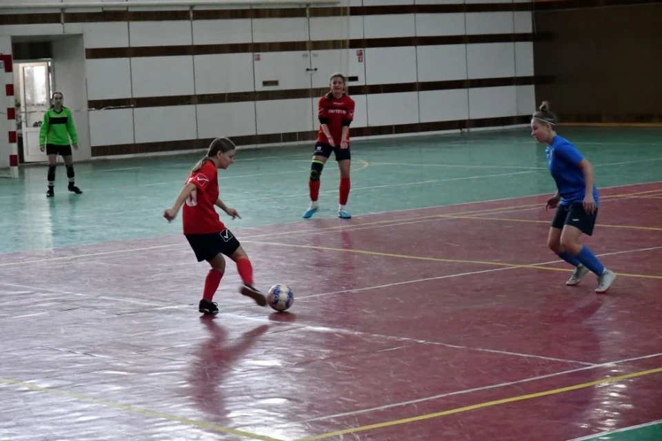 Чемпіонат України з футзалу: Славутицькі дівчата здобувають квиток до фіналу фото №19
