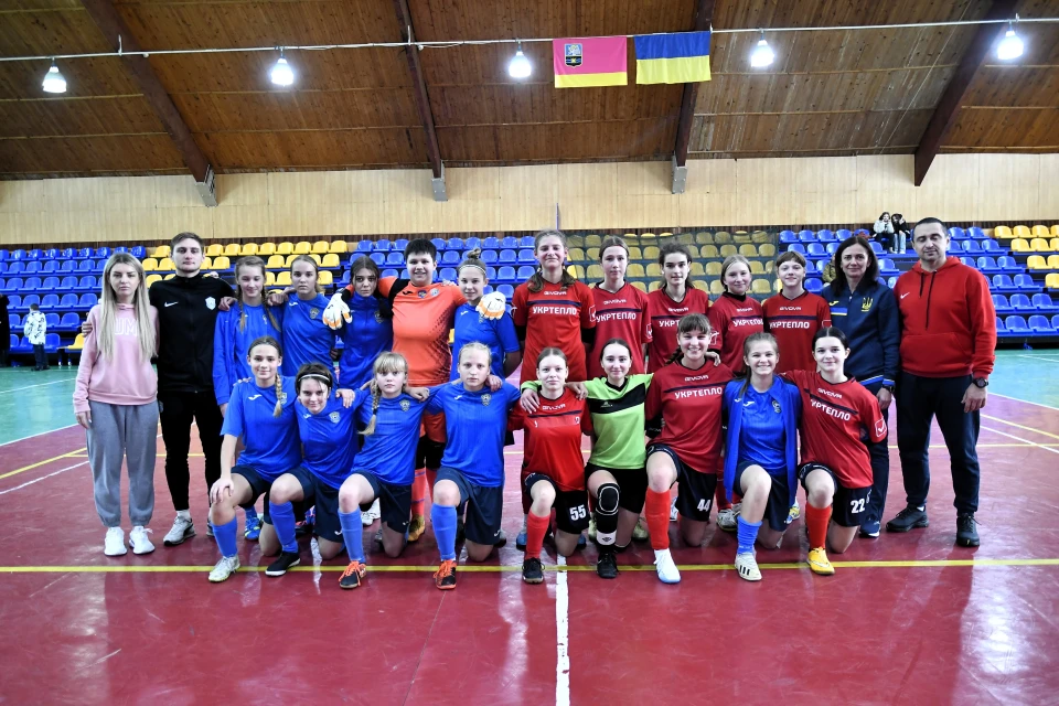 Чемпіонат України з футзалу: Славутицькі дівчата здобувають квиток до фіналу фото №27
