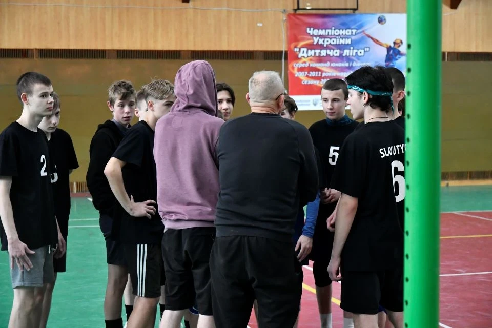 Чемпіонат України з волейболу (дитяча ліга) у Славутичі фото №7