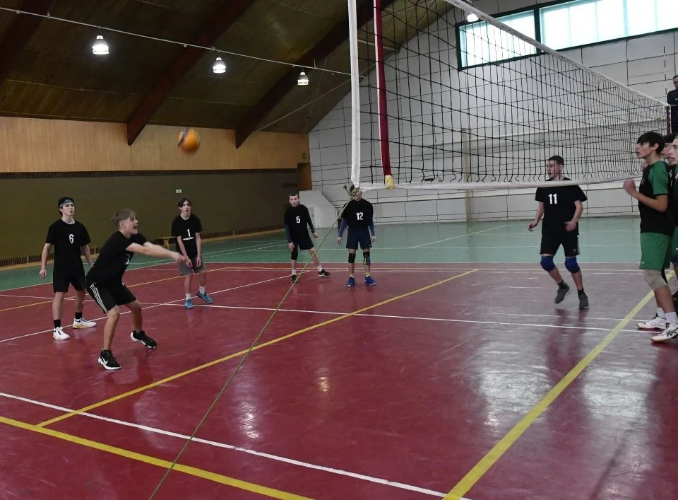 Чемпіонат України з волейболу (дитяча ліга) у Славутичі фото №10